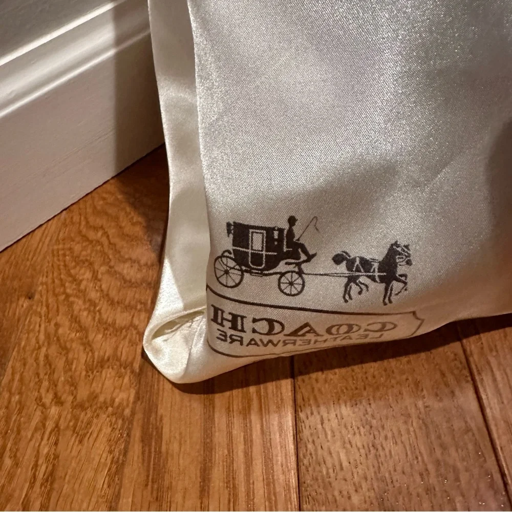 Coach purse / handbag - Picture 7 of 8